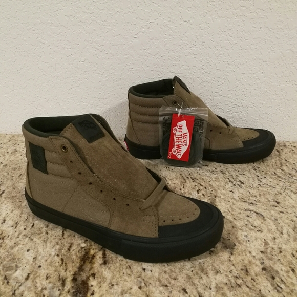 vans sk8 hi pro dakota roche